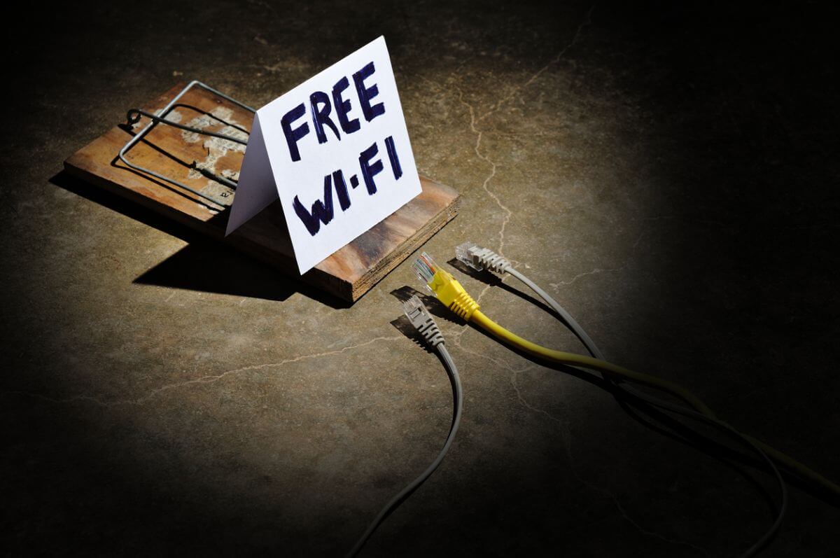 Free Wifi 危険性